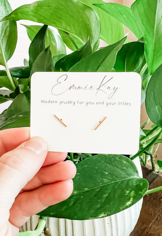 Minimal Gold Bar Posts• 14K Gold Filled